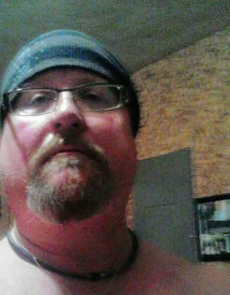 Meet your Posher, Eric selling SUNSHINE - Picture 2 of 2